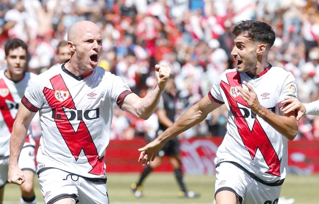 YABO-包含巴列卡诺客场不敌格拉纳达,遭遇失利的词条