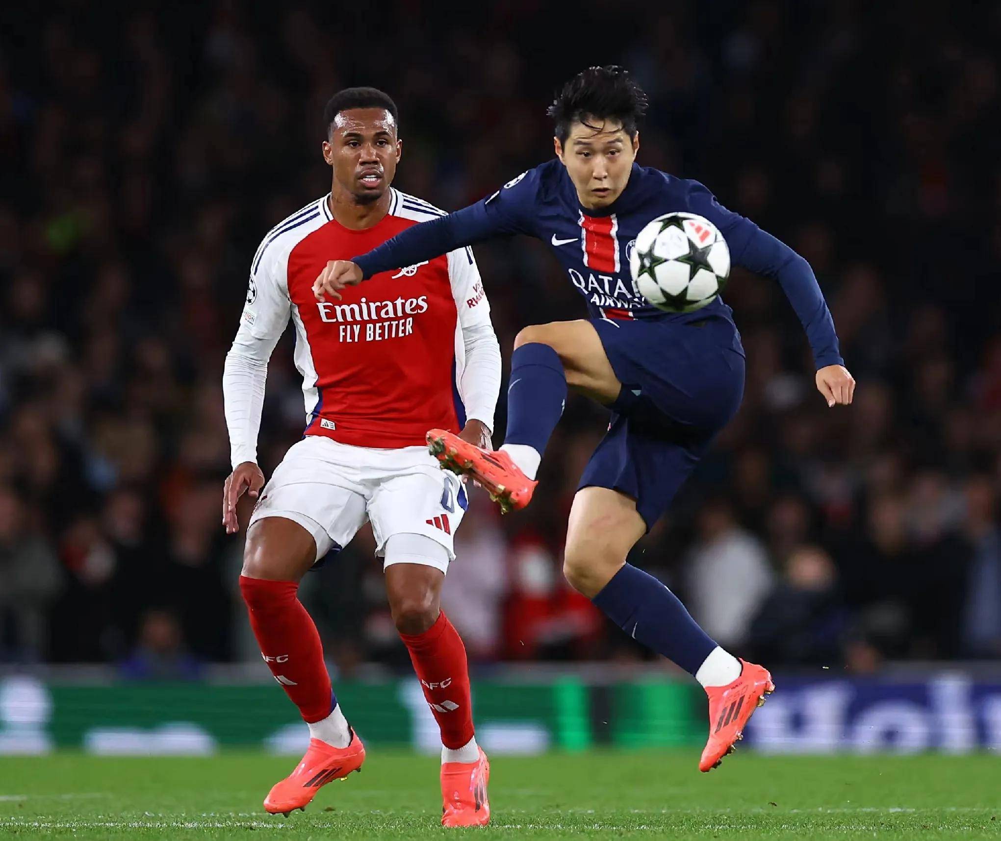 阿森纳英勇晋级，争抢欧冠冠军宝座的简单介绍